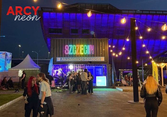 Szczecin neon led kolorowy